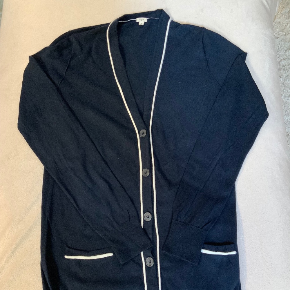JCrew Navy White M Cardigan lightweight Preppy Minimalist Tennis Golf Coastal